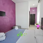 2 B&B 3*