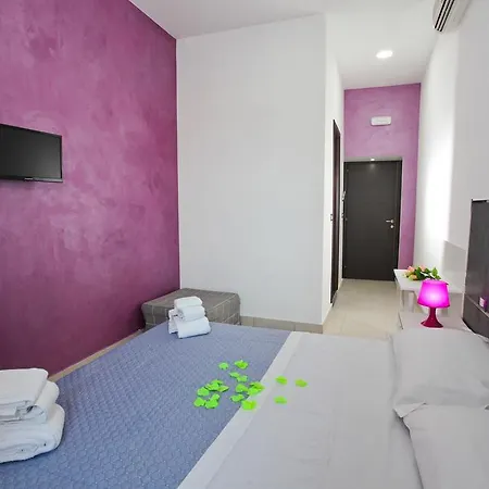 2 Bed and breakfast 3*