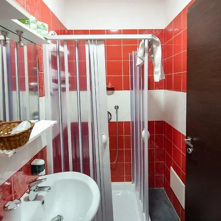 Bed & Breakfast 2 3*